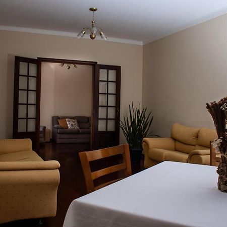פראדוס Apart Hotel Agua Limpa מראה חיצוני תמונה