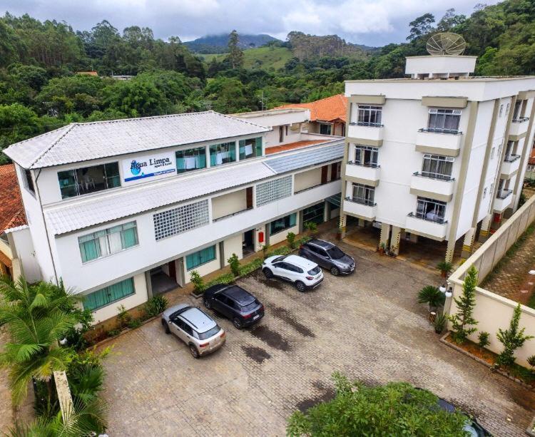 פראדוס Apart Hotel Agua Limpa מראה חיצוני תמונה