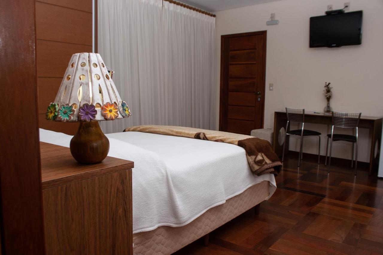 פראדוס Apart Hotel Agua Limpa מראה חיצוני תמונה
