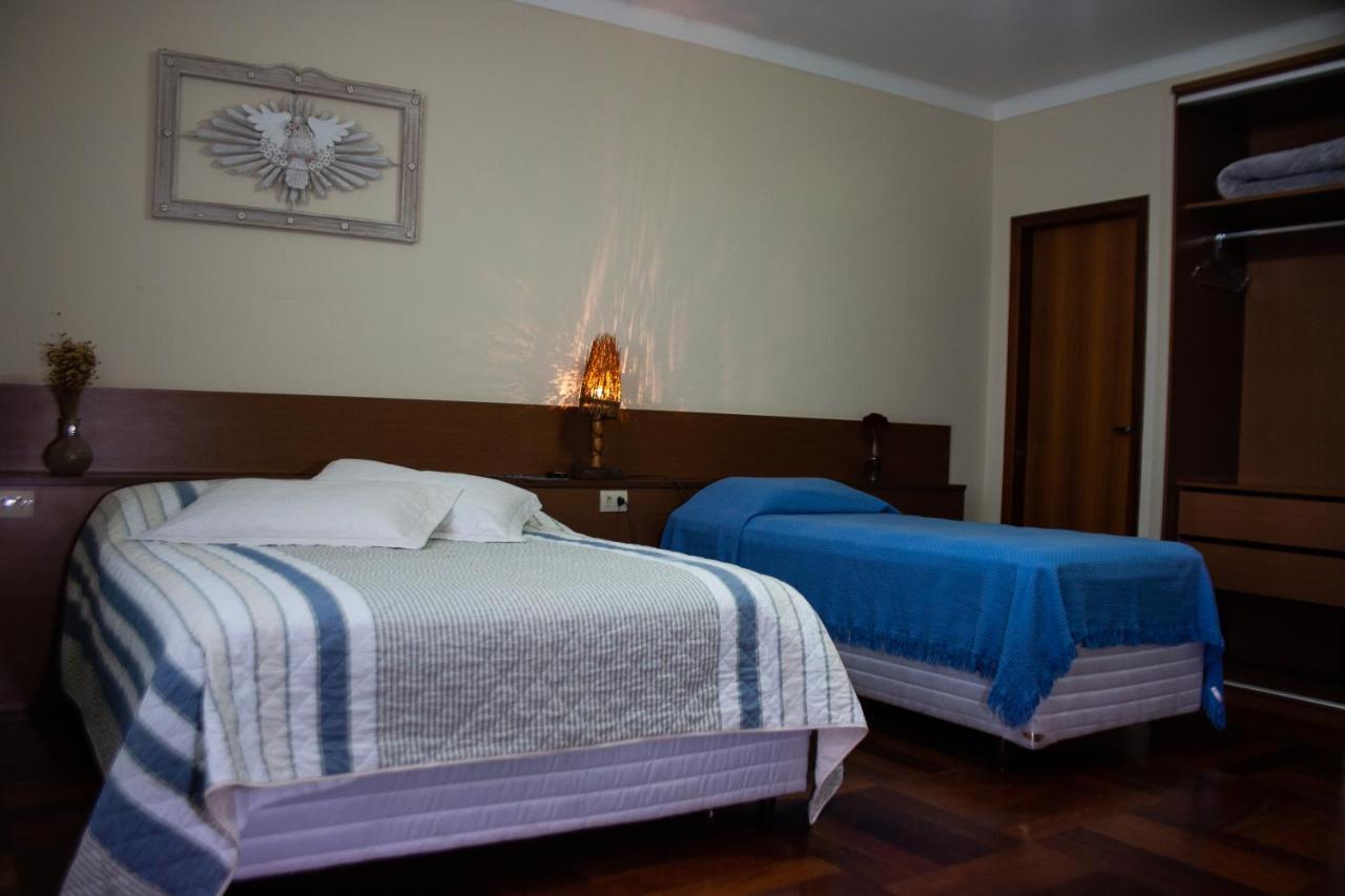 פראדוס Apart Hotel Agua Limpa מראה חיצוני תמונה